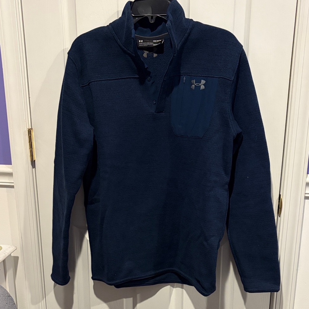 Under Armour Black and Gold Zip Pullover